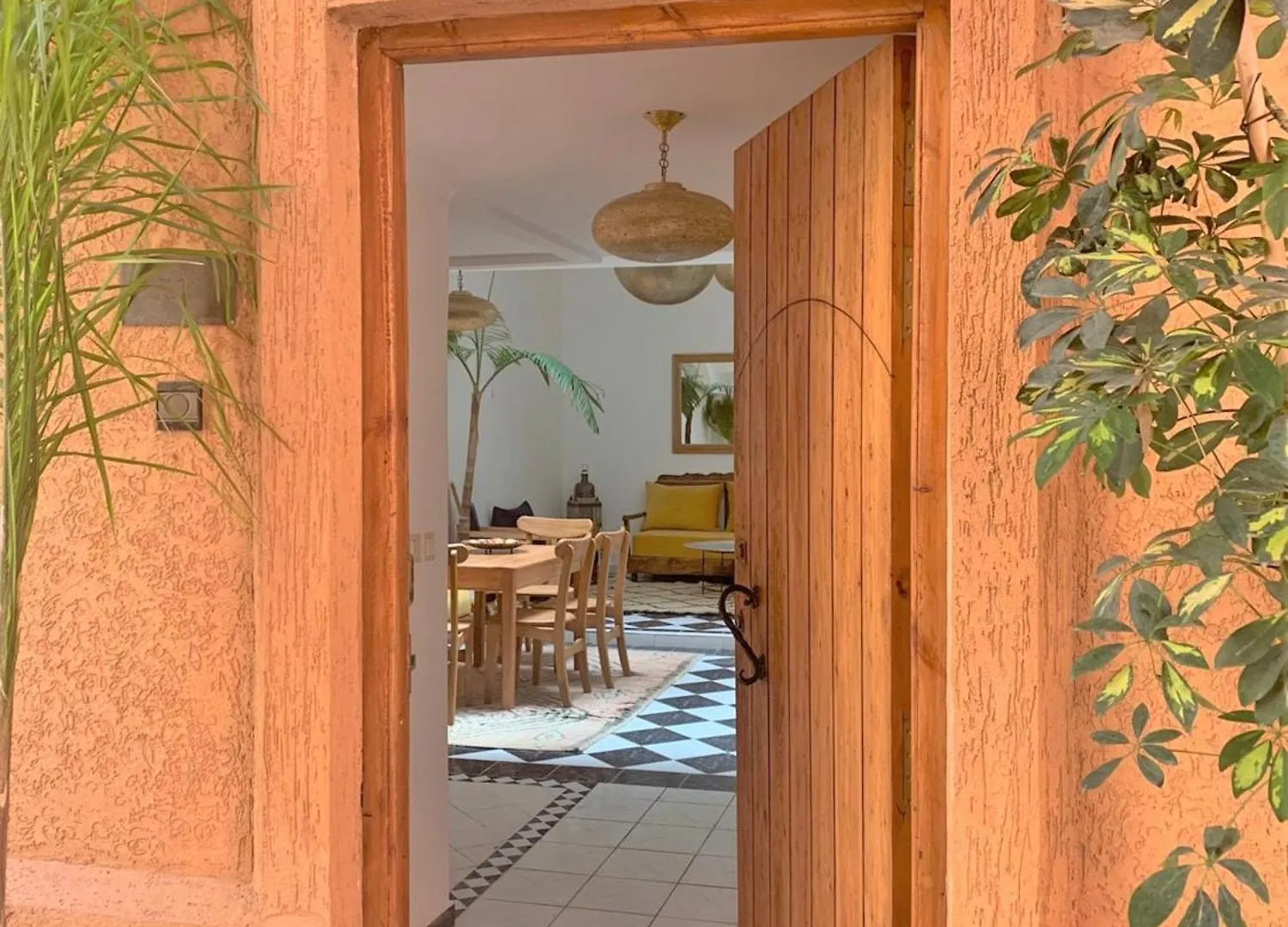 Riad With 3 Swimming Pools Marrakesh