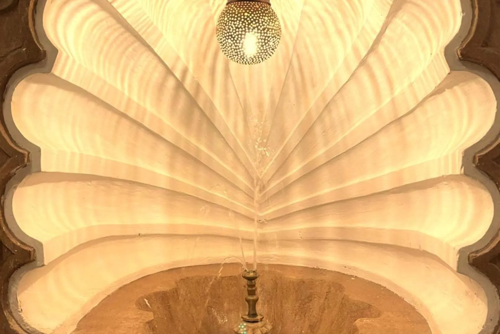 Riad With 3 Swimming Pools