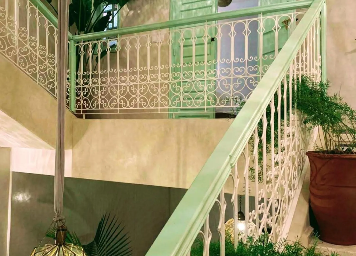 Riad With 3 Swimming Pools